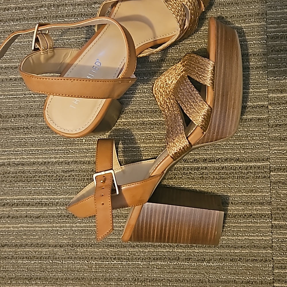 The Limited Franny Woven heeled sandals - Picture 2 of 4